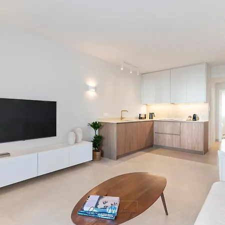 De Diseno Reformado Con Piscina Y Jardin Apartament Denia