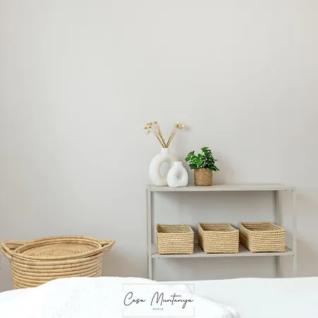 De Diseno Reformado Con Piscina Y Jardin Apartament Denia